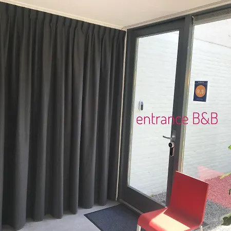 De Stijl Bed & Breakfast *