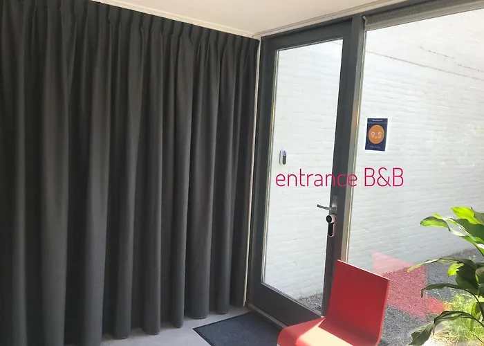 De Stijl Nocleg ze śniadaniem 4*