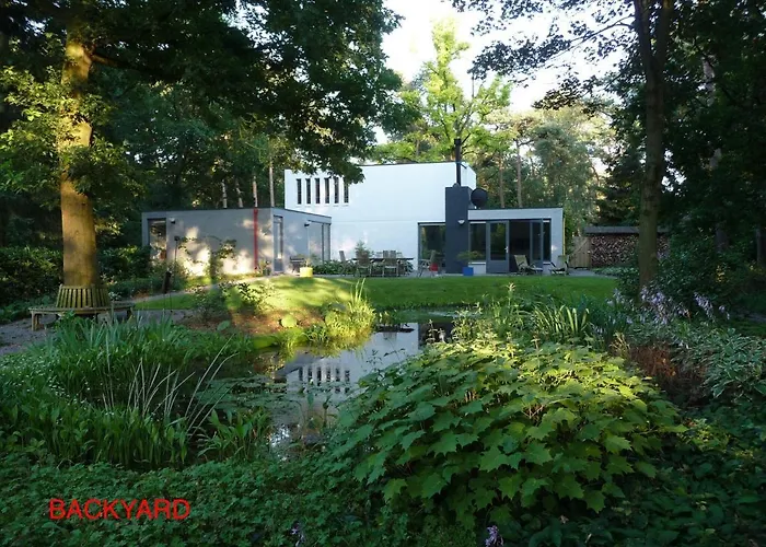 De Stijl Couette-café